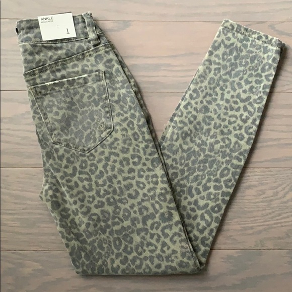 NWT Indigo Rein High Rise Animal Print Skinny Jean - Picture 3 of 8